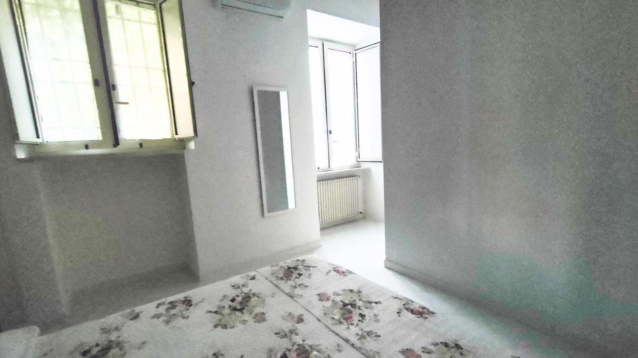 Casa Vacanza "Nonna Matilde" A Meta Di Sorrento, 600Mt Dal Mare, Casa Per 4 Zewnętrze zdjęcie
